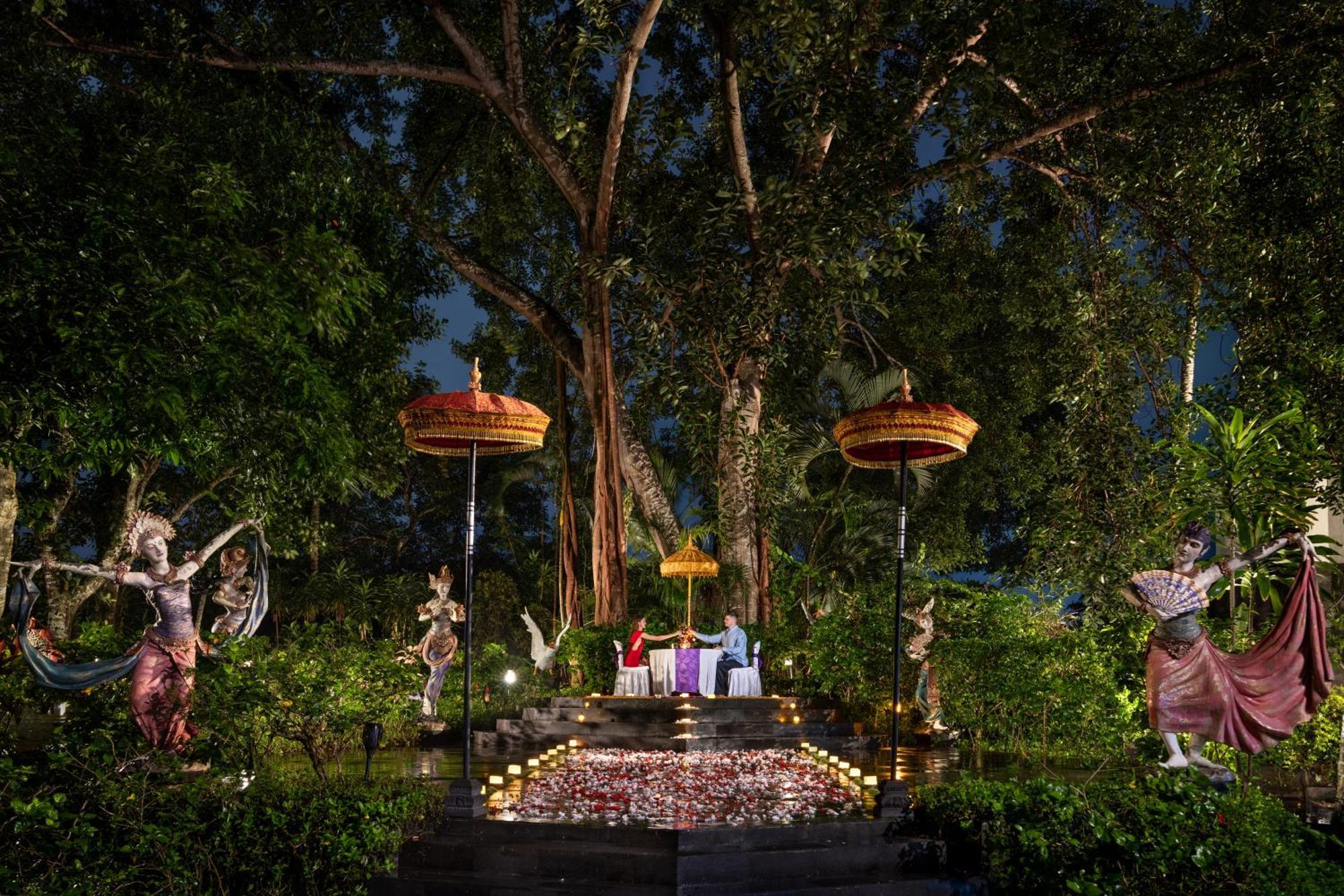 Swan Paradise A Pramana Experience パヤンガン エクステリア 写真